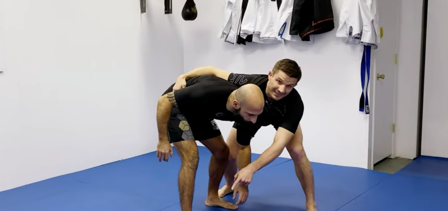 The Merge: James Green Navy Finish & Single Leg Navy Finish to Knee Bar